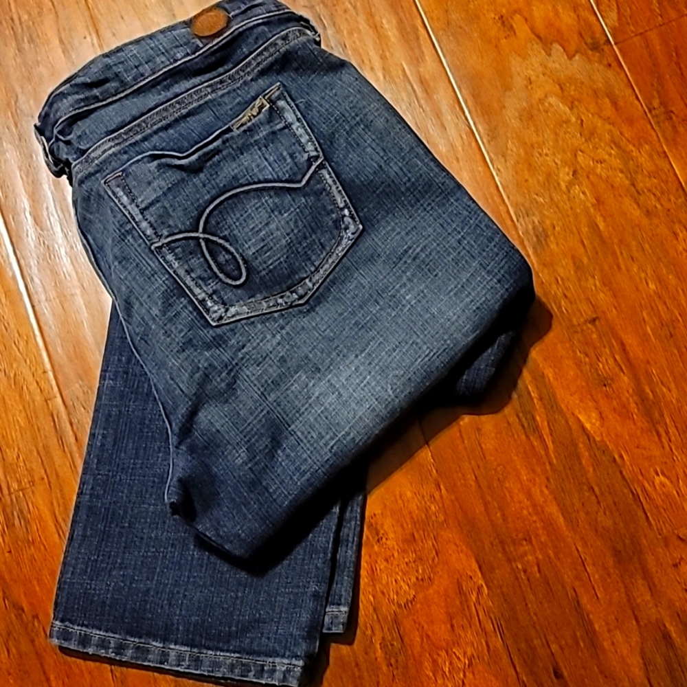 Hint Jean - Junior